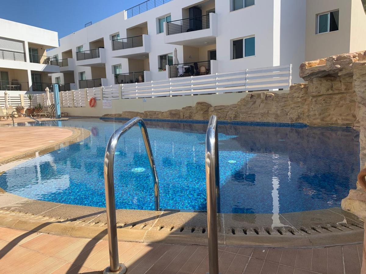 Chromata Holiday Apartment Paralimni Exterior foto